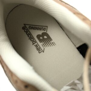 【AT15080】ニューバランス New Balance 204Lシリーズ スエードレザーレトロスニーカー - ブラウン | New Balance