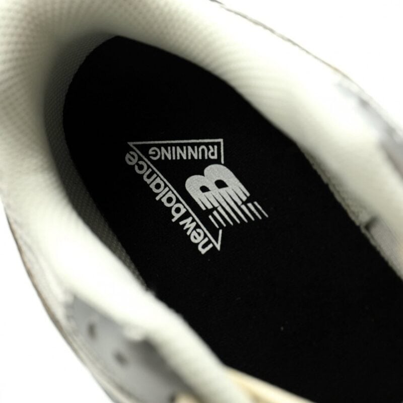 【AT15081】ニューバランス204Lシリーズスポーツカジュアルシューズ - メタルシルバーホワイトグリーン | スリムなシルエットと優れたクッション性能 | 都市通勤とストリートファッションに最適 | New Balance