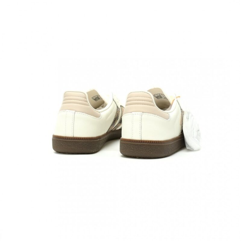 【AT15092】アディダスオリジナルスSamba OG レオパード柄靴 - ドイツのサッカーカルチャーと現代のストリートファッションの融合 | Adidas Samba