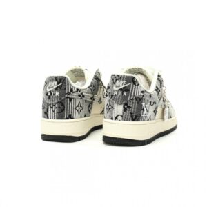 【AT15110】ルイ・ヴィトン x ナイキ Air Force 1 コラボスニーカー - ストリートファッション愛好者のためのトレンドアイテム | LV x Nike