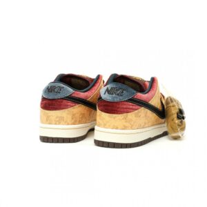 【AT15111】Nike SB Dunk Low Pro 'City of Cinema' バロックブラウンワインレッド スケートシューズ | Nike Dunk