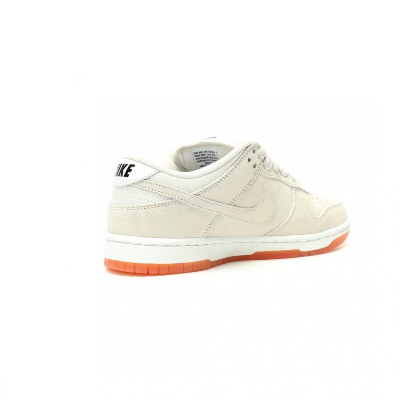 【AT15113】ナイキSB ダンク ロー SE ローカットスニーカー | Dunk