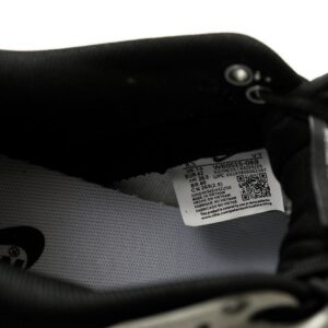 【AT15115】Nike SB Dunk Lowシリーズローカットスニーカー - ストリートカルチャーのトレンドを体現するクラシックな美学 | OffWhite x Nike