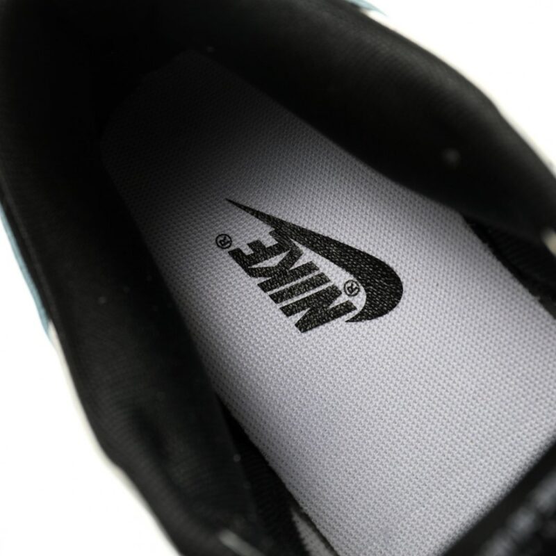 【AT15115】Nike SB Dunk Lowシリーズローカットスニーカー - ストリートカルチャーのトレンドを体現するクラシックな美学 | OffWhite x Nike