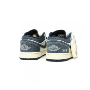 【AT15116】ディオール × ナイキ エアジョーダン1 ロー コラボスニーカー | Nike x Dior