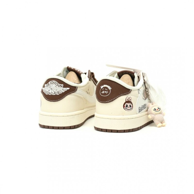 【AT15118】Nike Air Jordan 1 Low OG 'LABUBU' カスタムコラボレーションスニーカー | Nike x Labubu