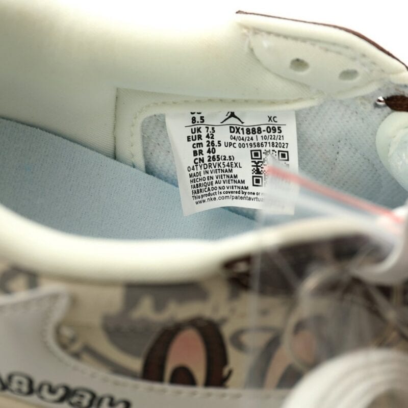 【AT15118】Nike Air Jordan 1 Low OG 'LABUBU' カスタムコラボレーションスニーカー | Nike x Labubu