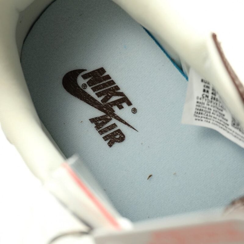 【AT15118】Nike Air Jordan 1 Low OG 'LABUBU' カスタムコラボレーションスニーカー | Nike x Labubu