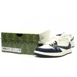 【AT15119】ナイキ x グッチコラボ Air Jordan 1 Low ストリートファッションと高級感の融合 | Gucci x Nike