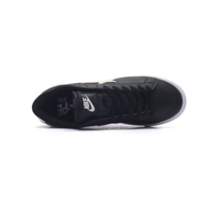 【AT1512】Bape x Nike ナイキとベイプのコラボレーション、シンプルで非凡なBAPE MAD STAローカットスニーカーがFARFETCHで登場。ファッションとカジュアルを融合させたスタイリッシュなボードシューズ。