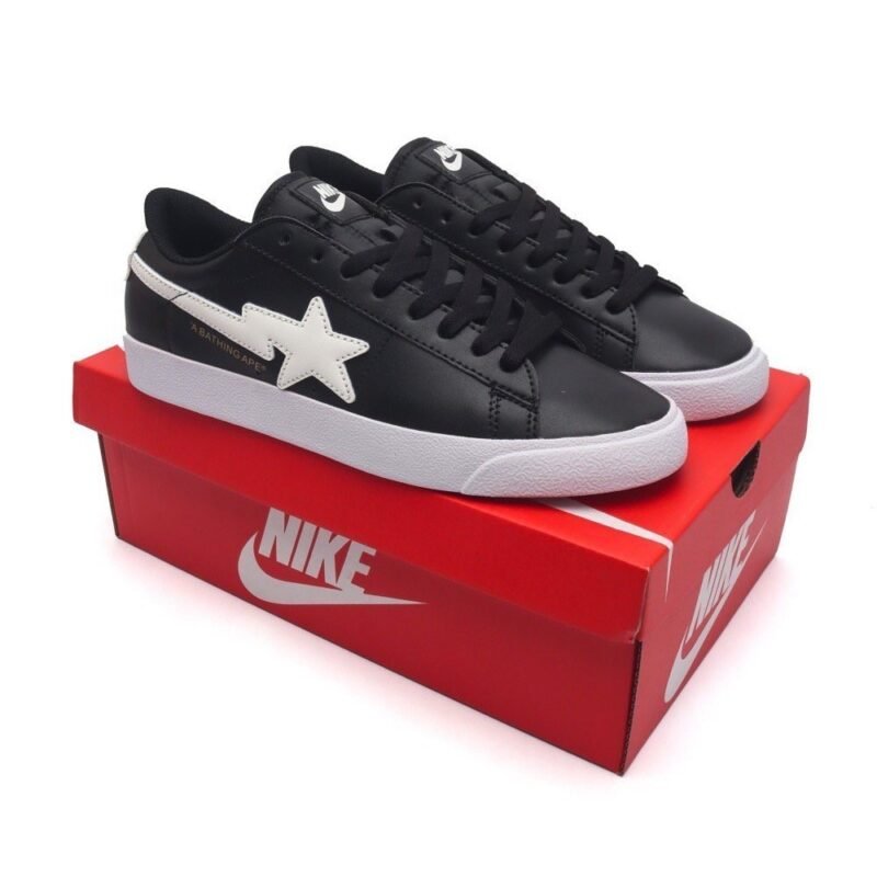 【AT1512】Bape x Nike ナイキとベイプのコラボレーション、シンプルで非凡なBAPE MAD STAローカットスニーカーがFARFETCHで登場。ファッションとカジュアルを融合させたスタイリッシュなボードシューズ。