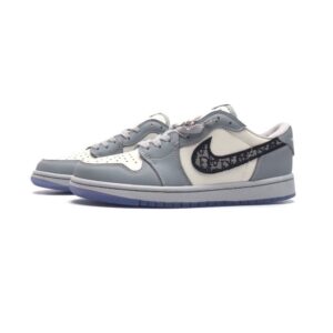 【AT1513】ナイキとディオールのコラボレーションによるAJ1ホワイトグレーシリーズ。Dior x Air Jordan 1 lowが登場！