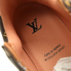 【AT15130】ルイ・ヴィトンのLVモノグラムランニングシューズ - ランニングシューズの高品質レザーソールデザイン | Louis Vuitton Paris