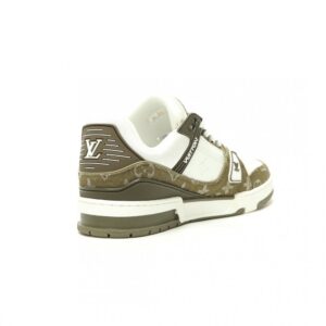 【AT15131】ルイ・ヴィトンのトレーナースニーカー・スポーツシューズ - 優雅なフランスブランドの贅沢なストリートファッション | Louis Vuitton Paris