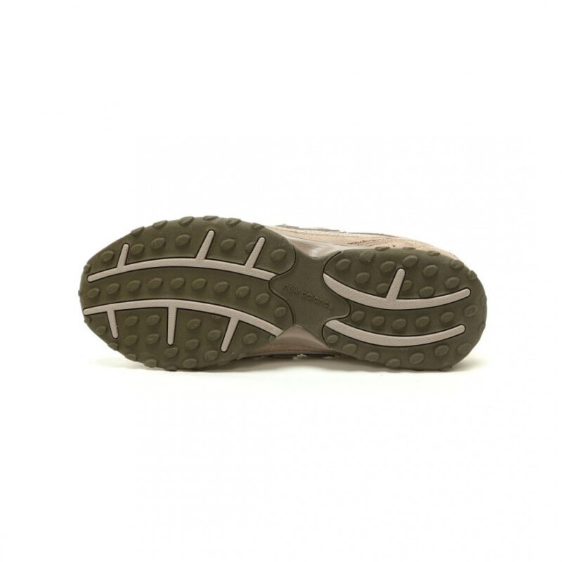 【AT15142】ニューバランス 204Lシリーズ スウェードレトロカジュアルスニーカー - ブラウン＆ブラウン | New Balance