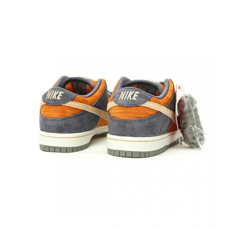 【AT15166】Nike SB Dunk Low Pro Light Carbon Monarch 低帮スケートボードシューズ | Dunk