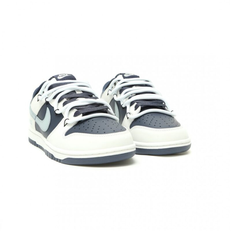 【AT15169】Nike x Off-WhiteコラボSB Dunk Lowスニーカー - ストリートファッションと高級感の融合 | Off White x Nike