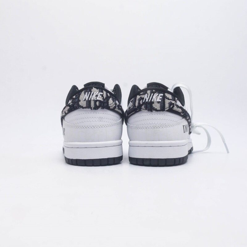 【AT1517】耐克Nike Dunk Low ボードシューズ ディオールコラボ SBシリーズの定番カジュアルスポーツシューズ、厚い舌のクッション、ZoomAirエアクッション搭載。