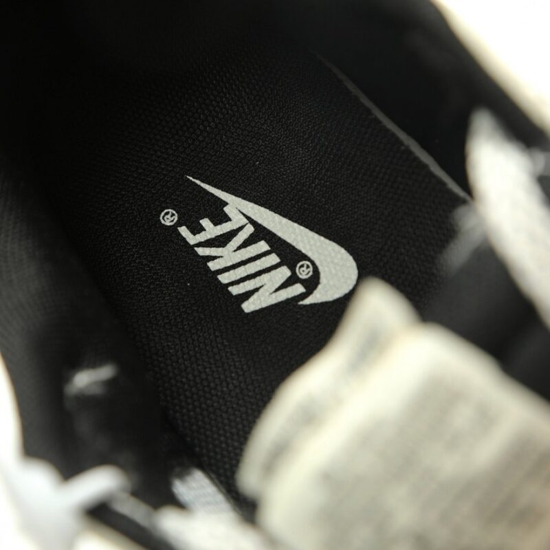 【AT15171】Nike SB Dunk Low x The North Faceコラボスニーカー | Nike x The North Face