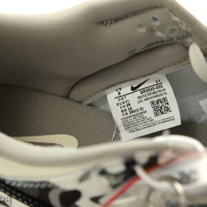 【AT15172】Fear Of God x Nike SB Dunk Low コラボ 限定モデル | Labubu