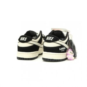 【AT15173】NIKE SB Dunk Low LABUBU コラボ スケートシューズ | Nike x Labubu