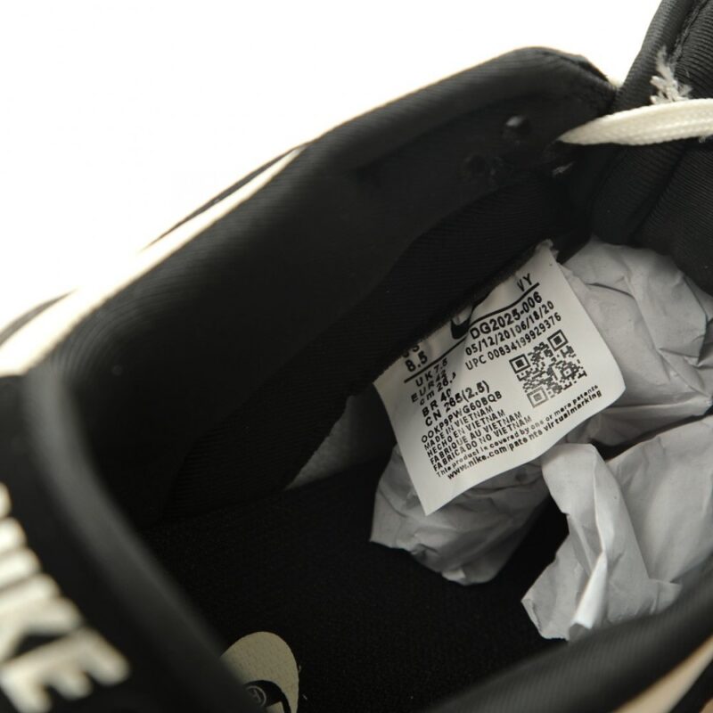 【AT15173】NIKE SB Dunk Low LABUBU コラボ スケートシューズ | Nike x Labubu