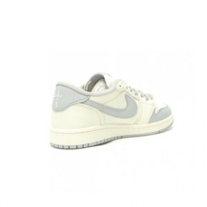 【AT15174】Nike Air Jordan 1 Low OG x LABUBU コラボレーションスニーカー | Nike x Labubu