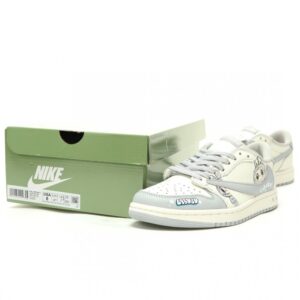 【AT15174】Nike Air Jordan 1 Low OG x LABUBU コラボレーションスニーカー | Nike x Labubu