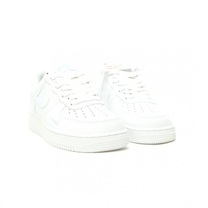 【AT15177】ナイキ Air Force 1'07 Low スポーツシューズ - クラシックデザインと快適性を兼ね備えた人気のローカットシューズ | AF1