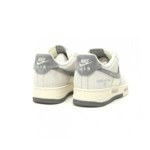 【AT15178】ルイ・ヴィトン x ナイキ Air Force 1 スニーカー | リザード型押し革アッパーとLVモノグラムプリントの最高級コラボ | Nike x Louis Vuitton