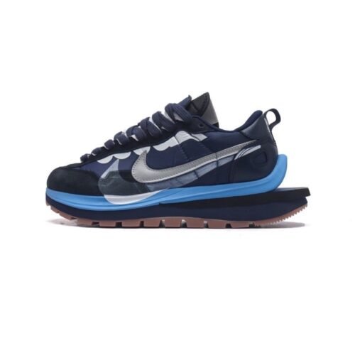 【AT1518】Sacai x Nike vaporWaffle ナイキとサカイのコラボレーション、VaporWaffle 3.0は、ペガサスとVaporFlyのデザイン要素を組み合わせた重要なスポーツシューズです。