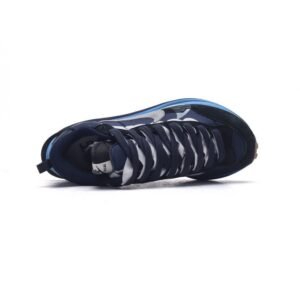 【AT1518】Sacai x Nike vaporWaffle ナイキとサカイのコラボレーション、VaporWaffle 3.0は、ペガサスとVaporFlyのデザイン要素を組み合わせた重要なスポーツシューズです。