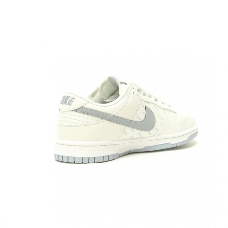 【AT15186】Stussy x ナイキSBダンクロー コラボレーションシューズ | Nike x Stussy