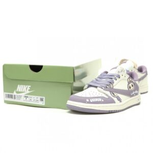 【AT15187】ナイキエアジョーダン1ローオージー×LABUBUカスタムコラボスニーカー | Nike x Labubu