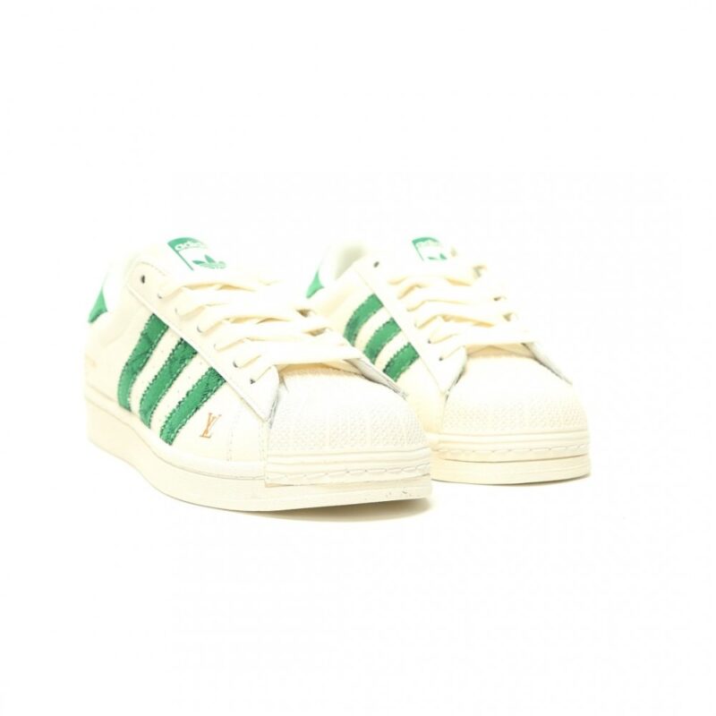 【AT15197】ルイ・ヴィトン × アディダス オリジナルスコラボスニーカー - 贅沢なスポーツファッション | Louis Vuitton x Adidas