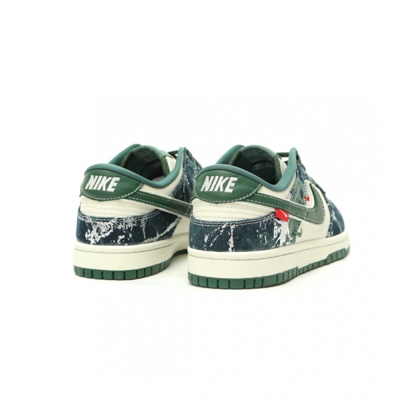 【AT15205】NIKE Dunk x BAPE スニーカー - ストリートファッションで差別化を図る | Bape x Nike