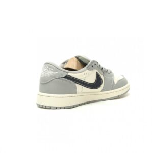 【AT15206】Gucci x Nike Air Jordan 1 Lowスニーカー - トレンド×高級×快適 | Nike x Gucci