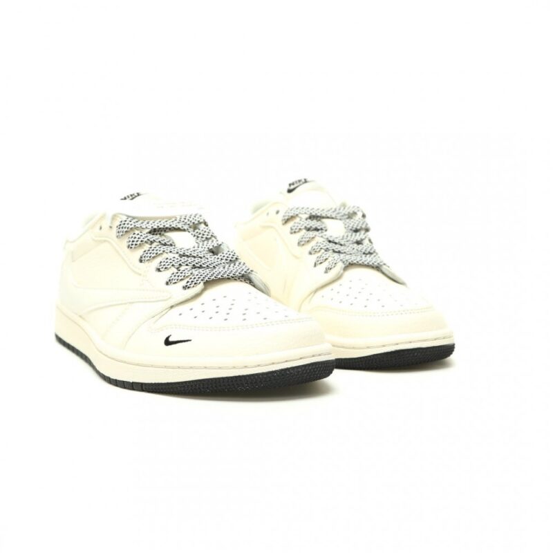 【AT15207】ナイキ × トラヴィス・スコット Air Jordan 1 Low スニーカー - ストリートファッションとバスケットボールカルチャーの融合 | Travis Scott x Nike