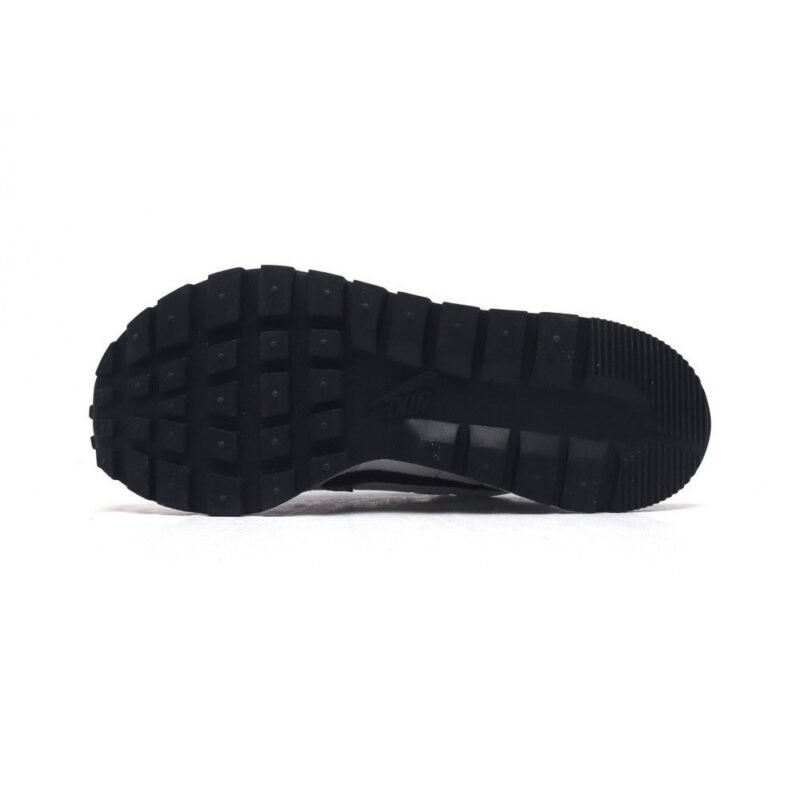 【AT1524】Sacai x Nike vaporWaffle ナイキとSacaiのコラボレーションで生まれたVaporWaffle 3.0は、ランウェイで輝く重要なアイテムです。