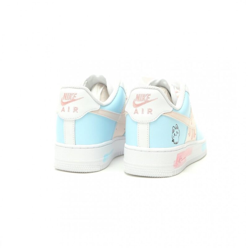 【AT15240】Nike Air Force 1低ッスカイブルーとホワイトグラフィティデザインシューズ | AF1