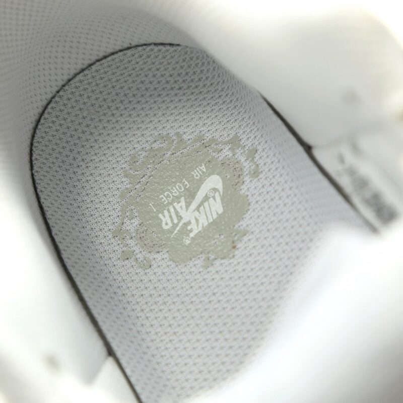 【AT15240】Nike Air Force 1低ッスカイブルーとホワイトグラフィティデザインシューズ | AF1