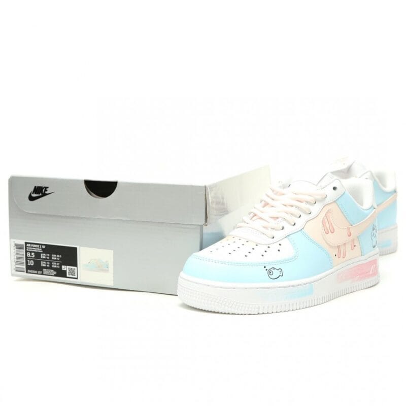 【AT15240】Nike Air Force 1低ッスカイブルーとホワイトグラフィティデザインシューズ | AF1