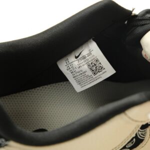 【AT15241】Nike Air Force 1 '07 Low エアフォース1ローカットスニーカー：アートグラフィティデザインで都市ファッションを完璧に表現 | Nike x Supreme