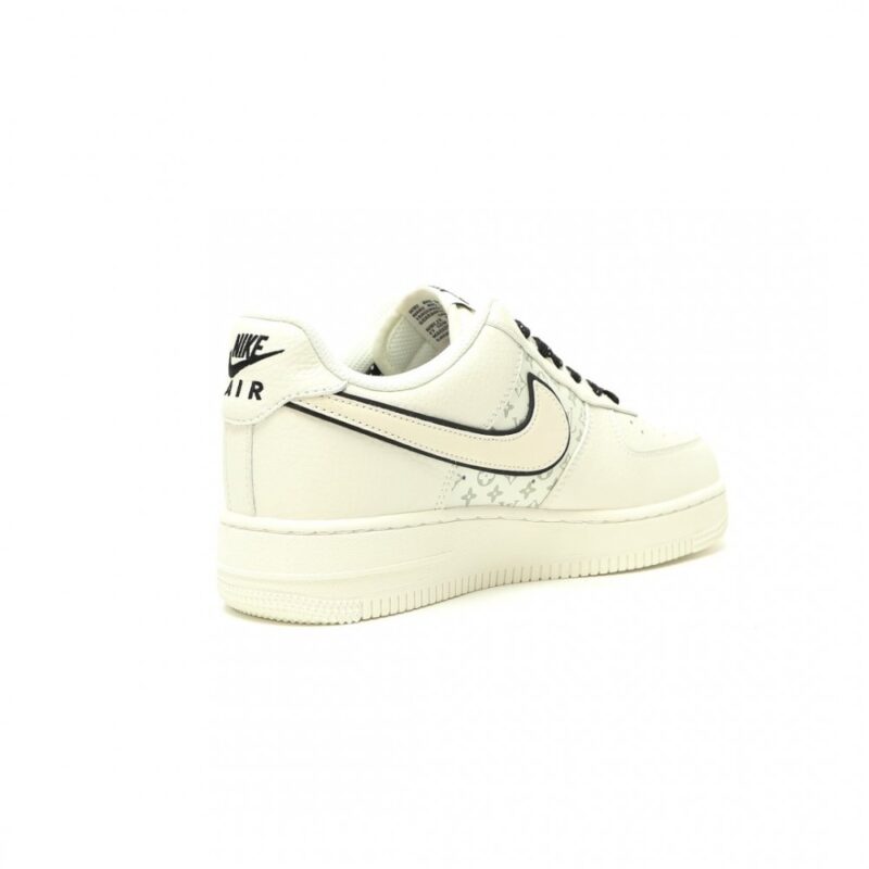 【AT15242】Louis Vuitton x Nike Air Force 1コラボ スポーツシューズ | Louis Vuitton x Nike