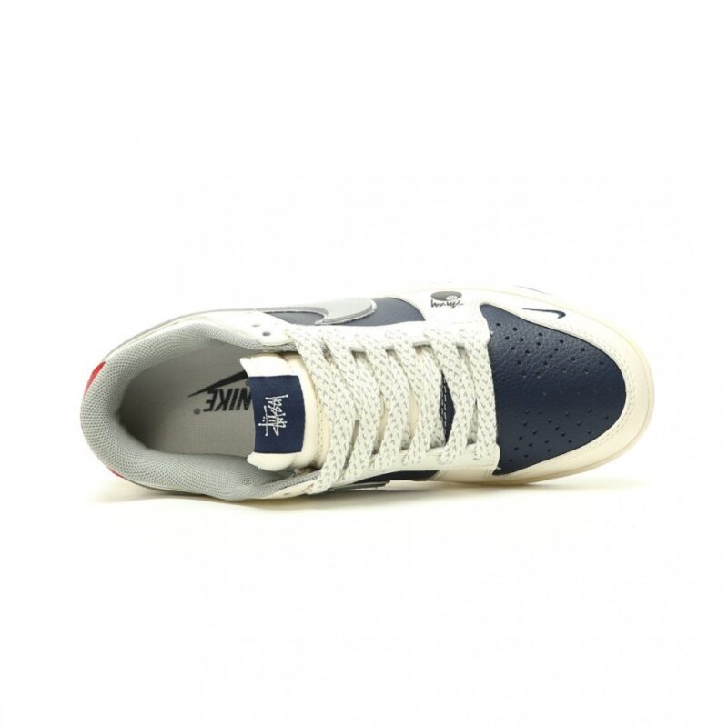 【AT15245】ナイキ×ステューシー コラボ SB ダンク ローカットスニーカー | Stussy x Nike