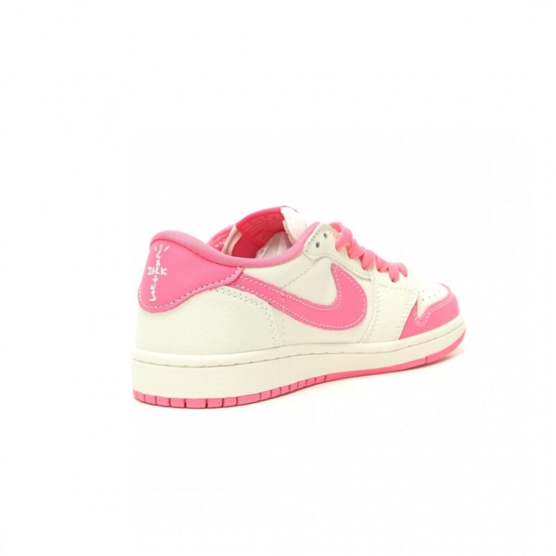 【AT15251】Nike Air Jordan 1 Low OG LABUBU 切り替えカラーローカットスニーカー | Nike x Labubu