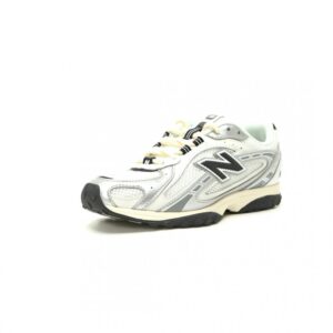 【AT15270】New Balance 204Lシリーズ ローカット レトロランニングシューズ | New Balance