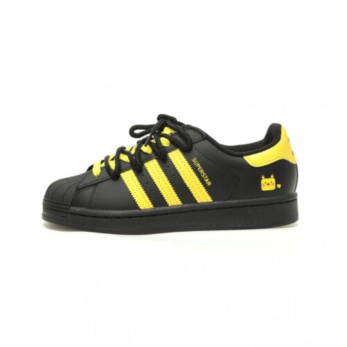 304988123_1 【AT15283】adidas Originalsの黒とイエローのシェルトウスニーカー | Adidas Superstars