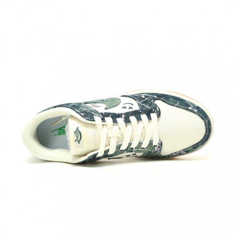 【AT15289】トラビス·スコット×ナイキSBダンクローコラボスニーカー | Nike x Travis Scott