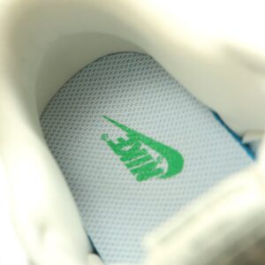 【AT15289】トラビス·スコット×ナイキSBダンクローコラボスニーカー | Nike x Travis Scott